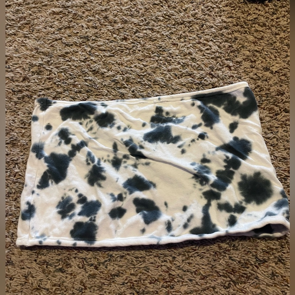 blue and white cow print tube top